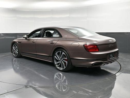 2025 Bentley Flying Spur Speed