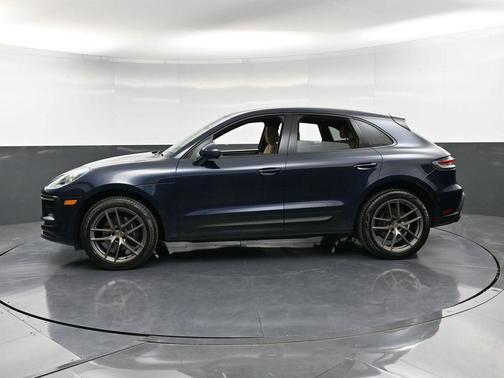 2023 Porsche Macan T
