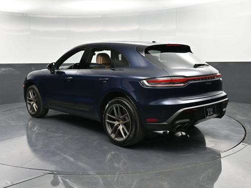 2023 Porsche Macan T