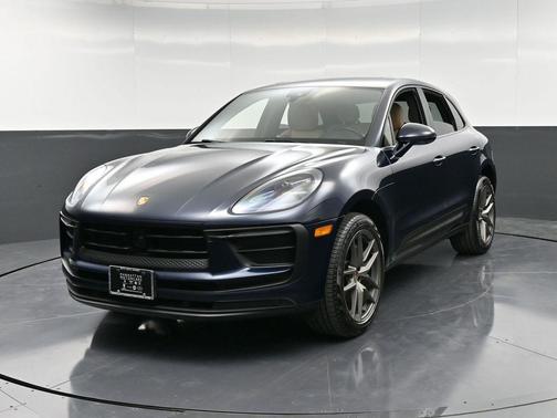 2023 Porsche Macan T
