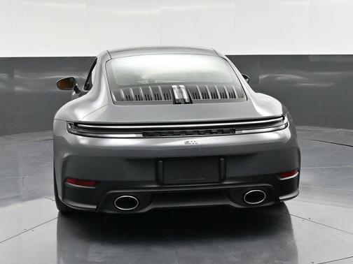 2026 Porsche 911 Carrera