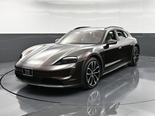 2022 Porsche Taycan 4