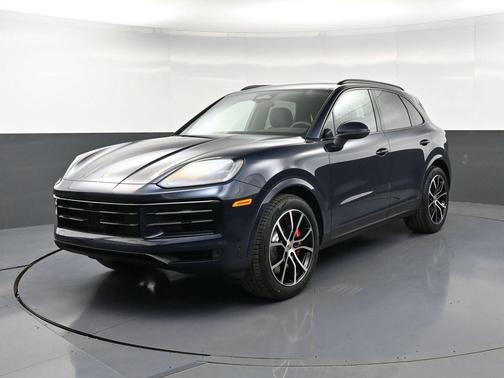 Blue Metallic 2026 Porsche Cayenne S