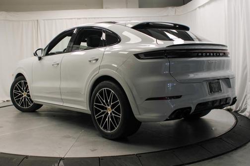 2024 Porsche Cayenne S Coupe AWD