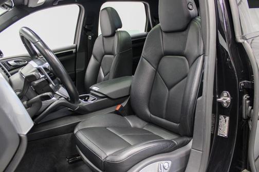 2015 Porsche Cayenne S