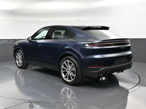 2026 Porsche Cayenne AWD