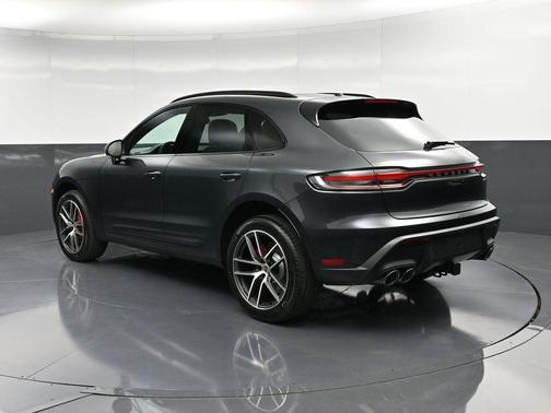 2026 Porsche Macan S