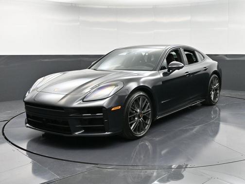 2026 Porsche Panamera GTS