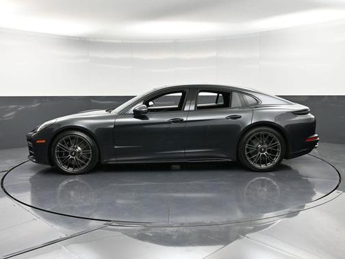 2026 Porsche Panamera GTS