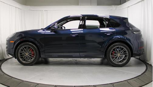 2025 Porsche Cayenne S