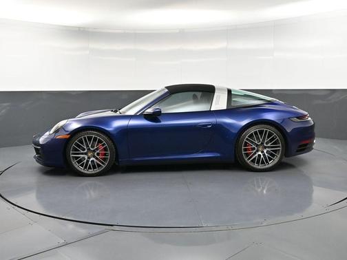 Gentian Blue Metallic 2024 Porsche 911 Targa 4S