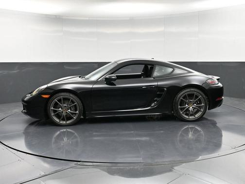 2025 Porsche 718 Cayman Base