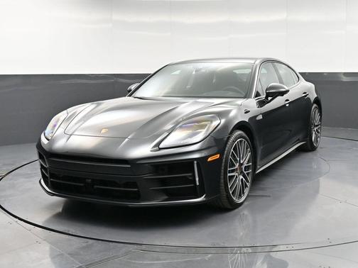 2026 Porsche Panamera 