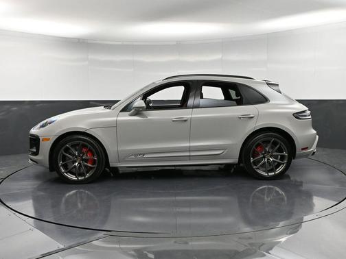2026 Porsche Macan GTS
