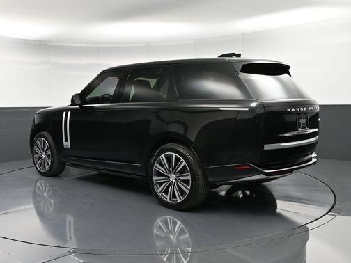 2023 Land Rover Range Rover Autobiography