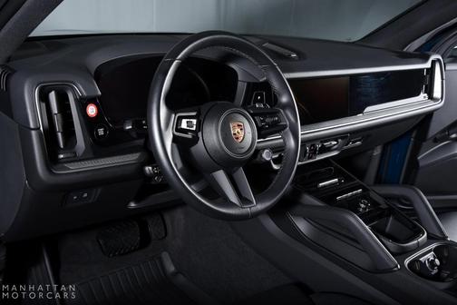 2024 Porsche Cayenne Base