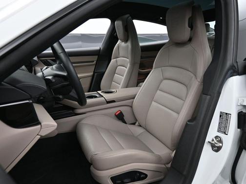 2025 Porsche Taycan Base