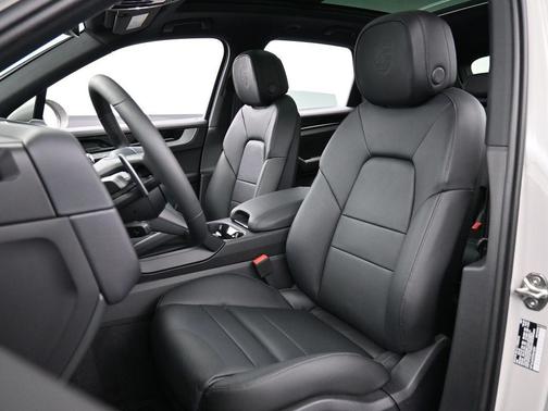 Chalk 2026 Porsche Cayenne S