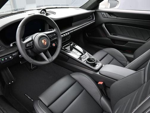 2026 Porsche 911 Carrera GTS