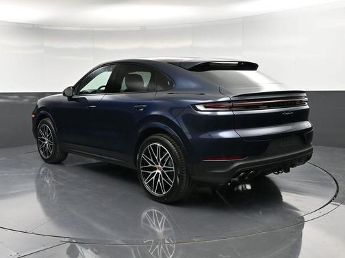 2026 Porsche Cayenne AWD