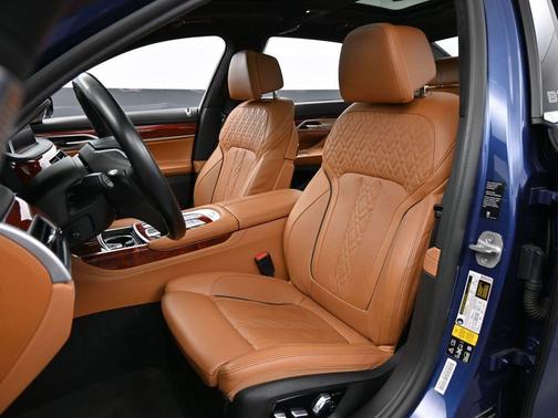 ALPINA Blue Metallic 2022 BMW ALPINA B7 xDrive