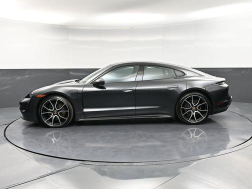 2024 Porsche Taycan 4S