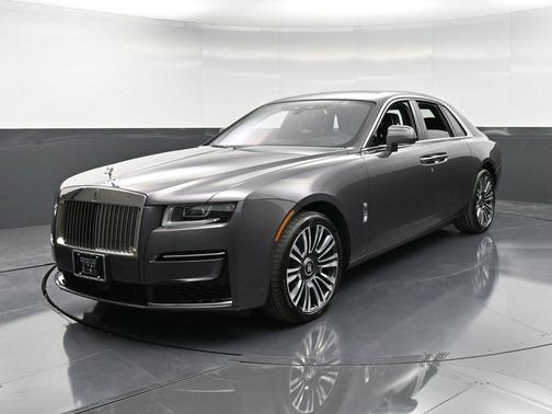 2023 Rolls-Royce Ghost 