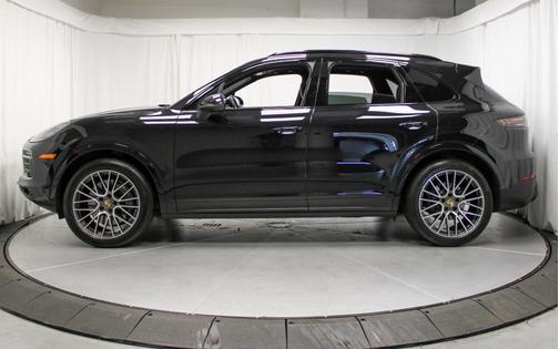 2022 Porsche Cayenne