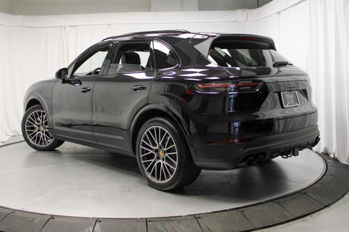 2022 Porsche Cayenne