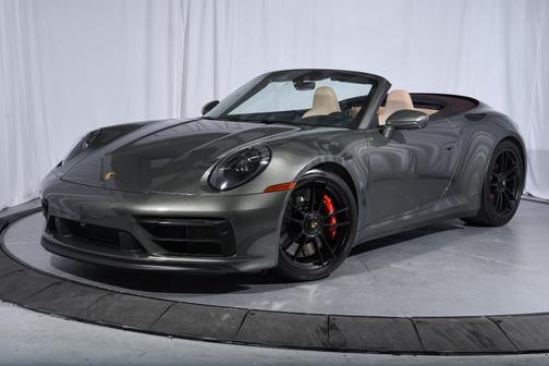 2024 Porsche 911 Carrera GTS