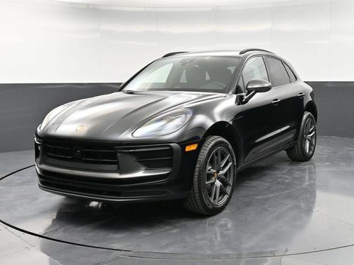 2026 Porsche Macan T