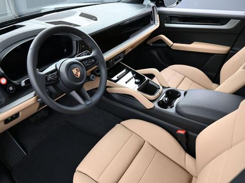 2026 Porsche Cayenne Base