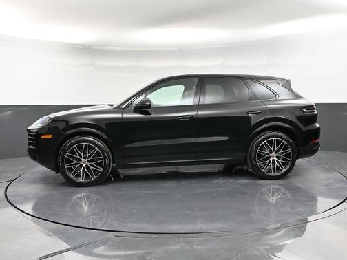2026 Porsche Cayenne Base