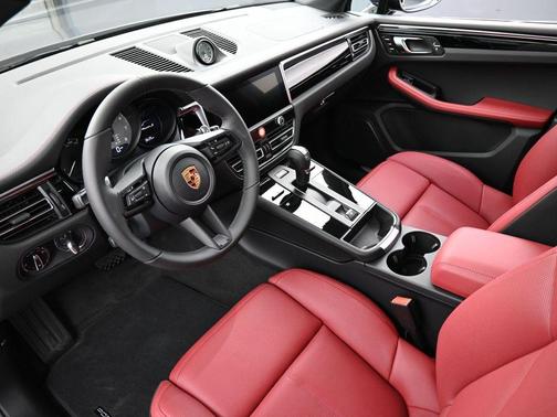 2026 Porsche Macan S