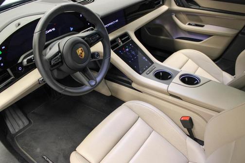 2022 Porsche Taycan 4S