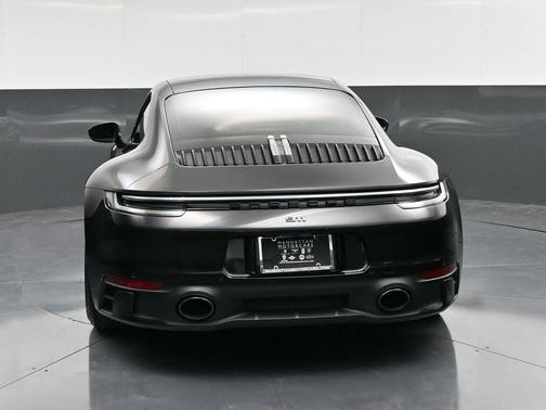 2021 Porsche 911 Carrera S