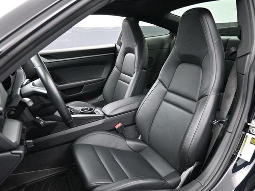 2021 Porsche 911 Carrera S