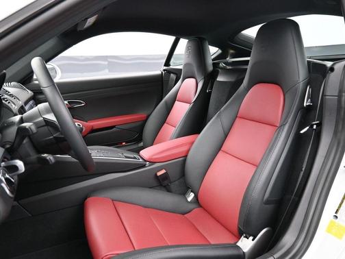 2025 Porsche 718 Cayman S