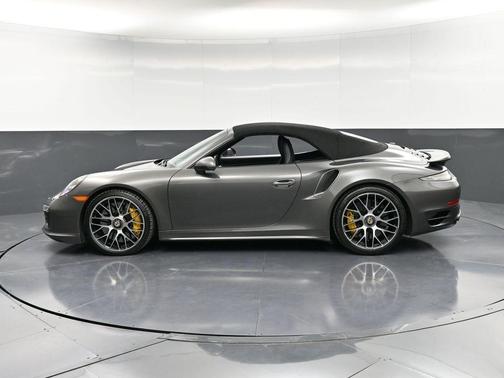 2016 Porsche 911 Turbo S