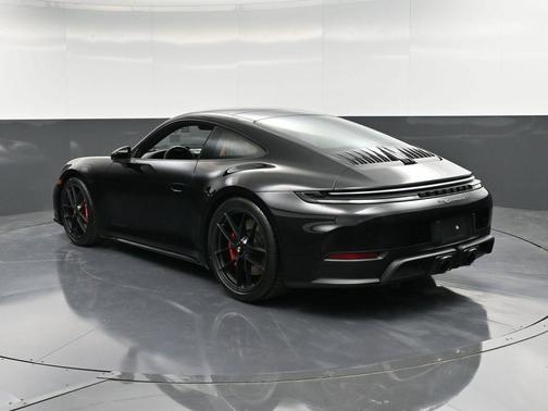 2026 Porsche 911 Carrera GTS