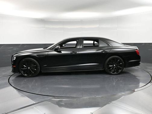 2022 Bentley Flying Spur W12