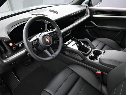 2026 Porsche Cayenne Base
