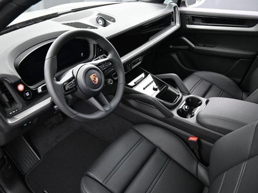 2026 Porsche Cayenne AWD