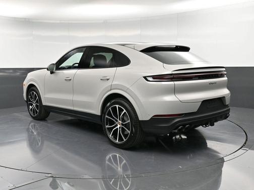2026 Porsche Cayenne AWD