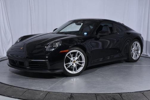 2021 Porsche 911 Carrera 4