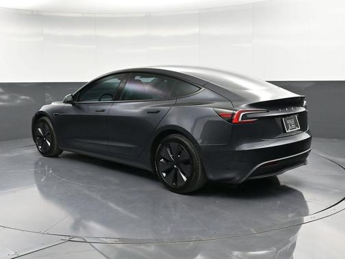 2024 Tesla Model 3 Base