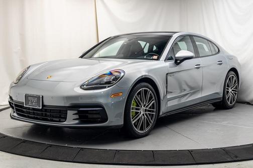 2019 Porsche Panamera E-Hybrid 4