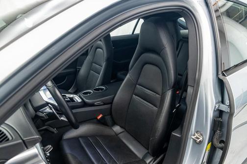 2019 Porsche Panamera E-Hybrid 4