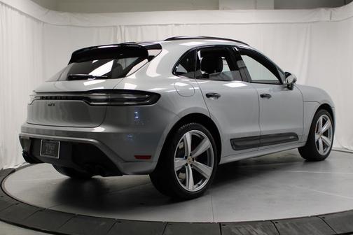 2022 Porsche Macan GTS