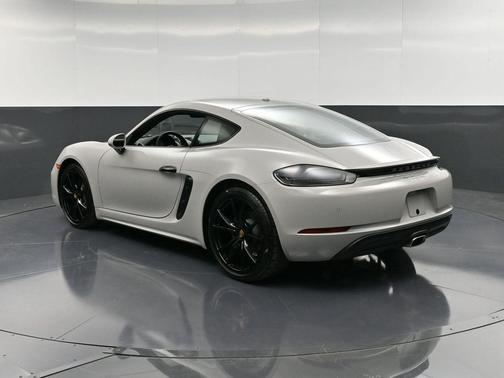 2024 Porsche 718 Cayman Base